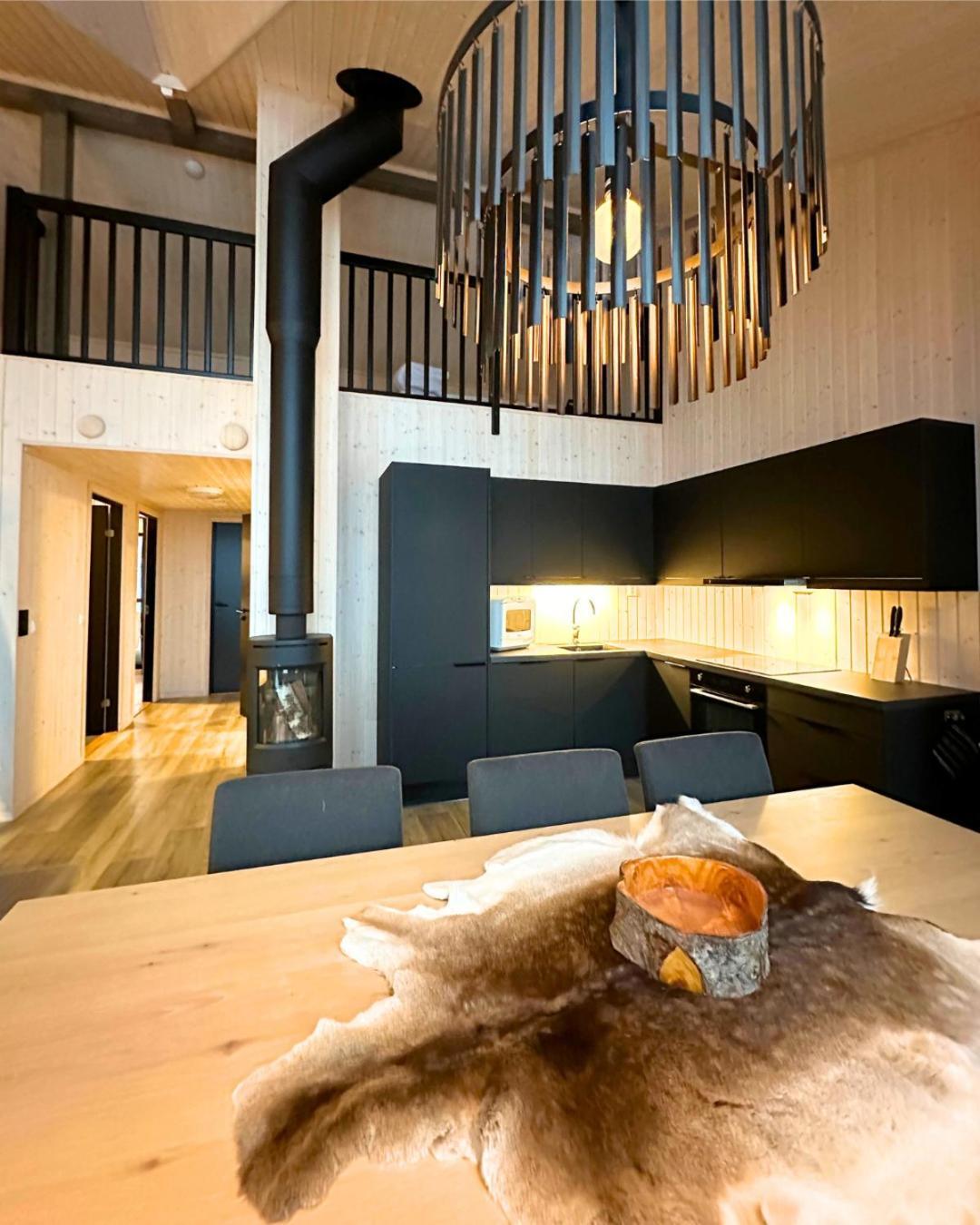 Skaidi Luxury Lodge - Heart Of The Arctic Hammerfest Exterior photo